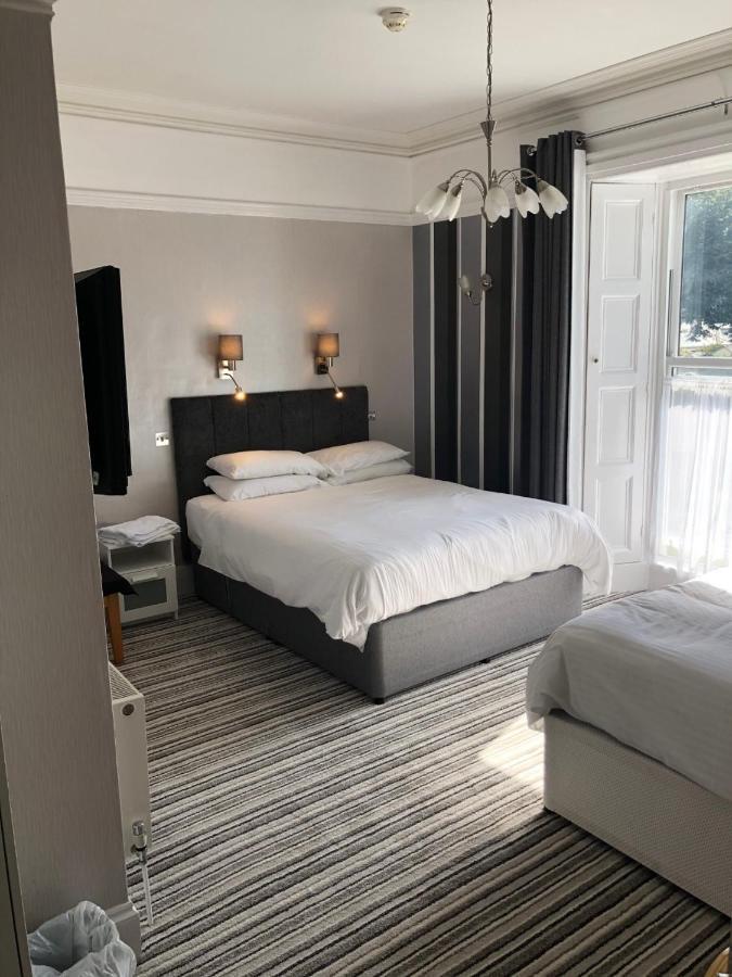 Lowenac Hotel Кембърн Екстериор снимка